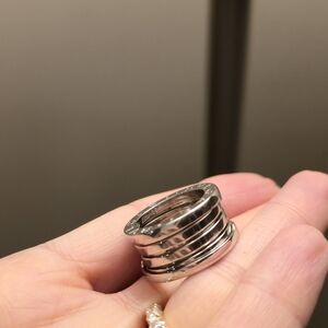 Elegant Silver Band Ring